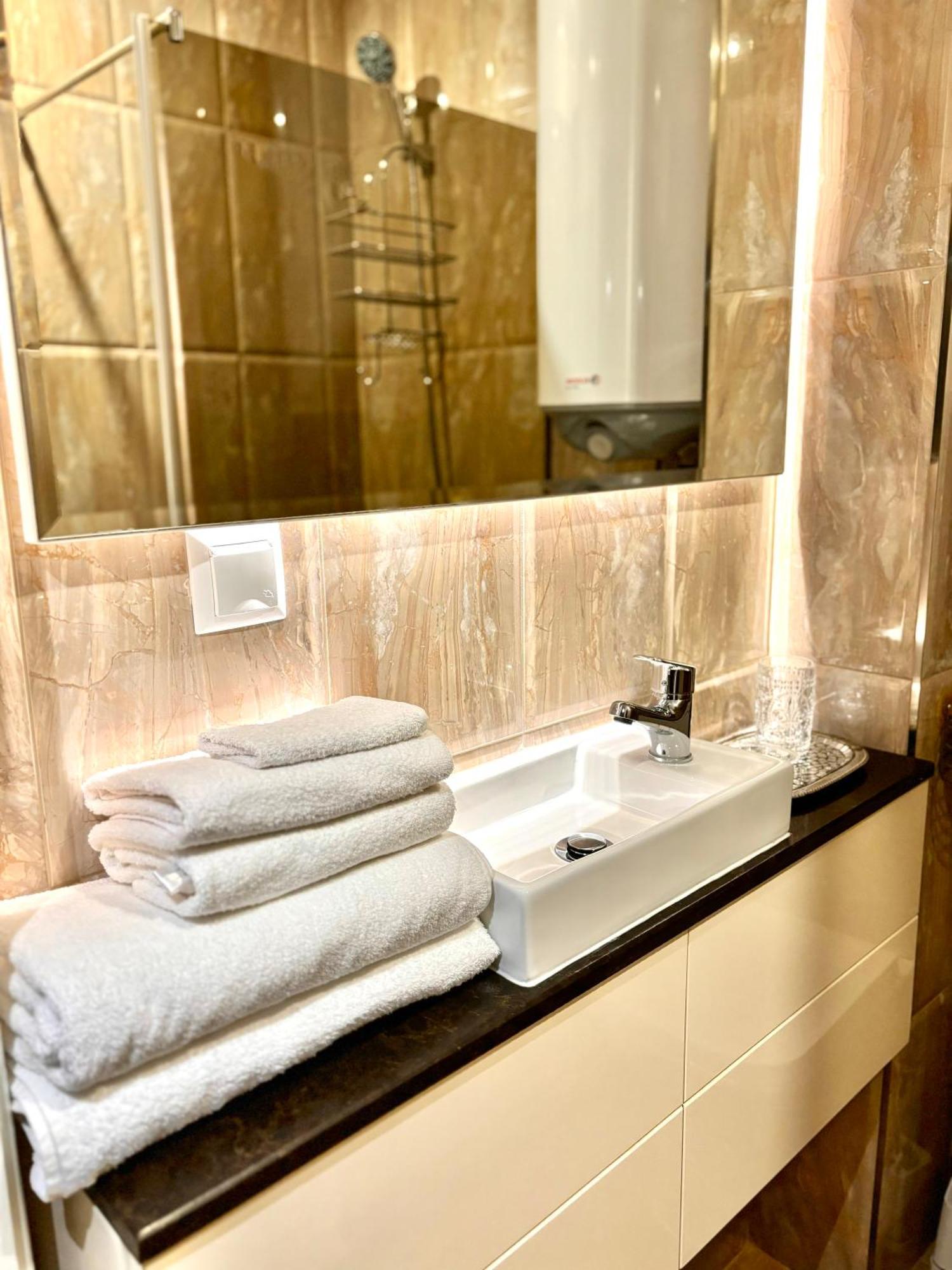 Horizon Apartament Gut Święty Włas Zewnętrze zdjęcie